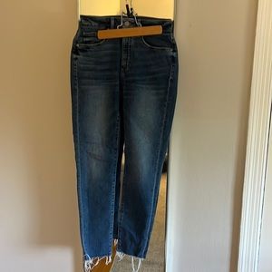 LOFT Curvy Skinny Jean